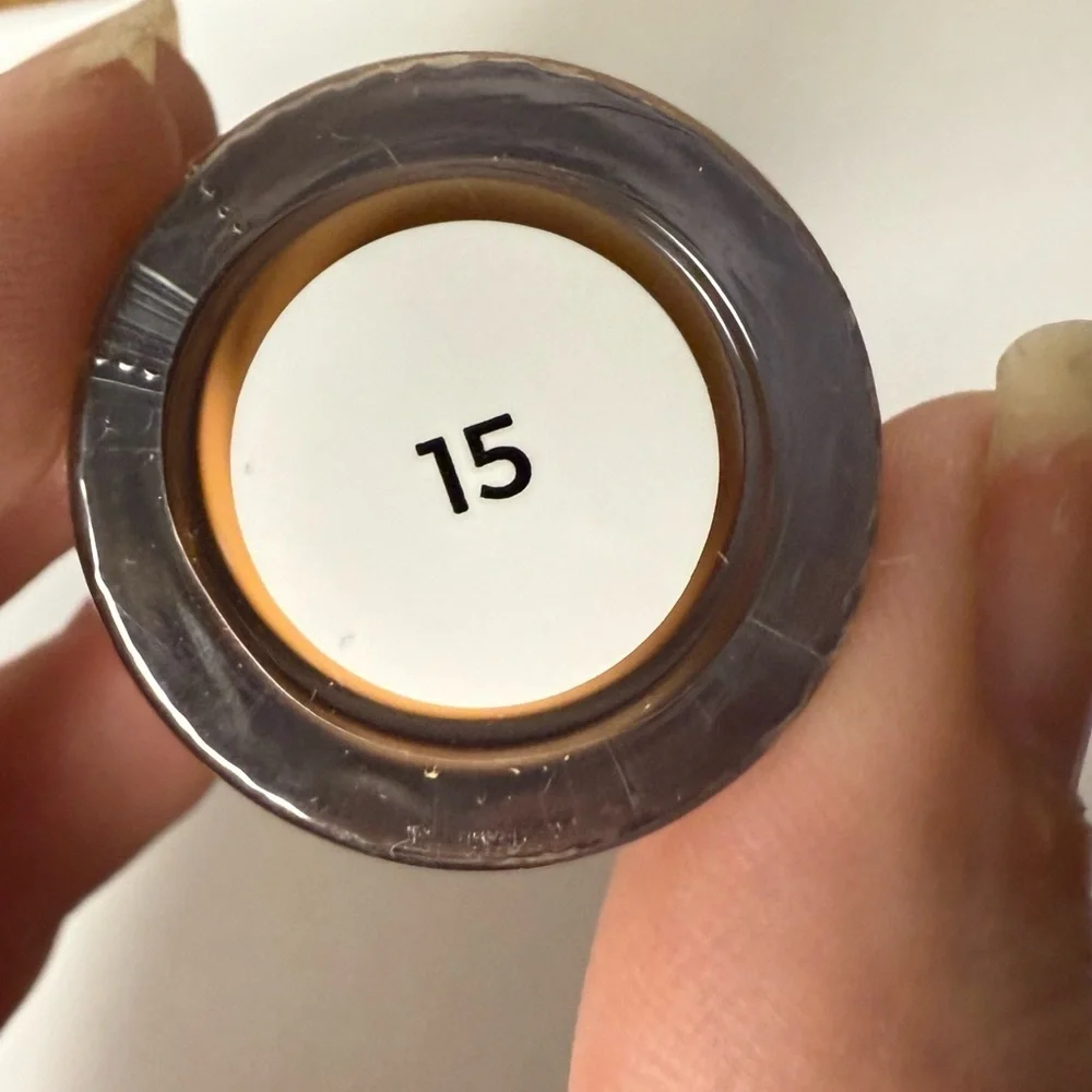 Makeup Obsession Mega Conceal in Shade 15